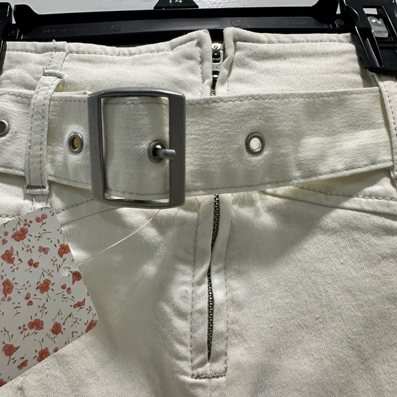 Free People White Denim Skirt with Belt - Size 0 - Picture 3 of 5